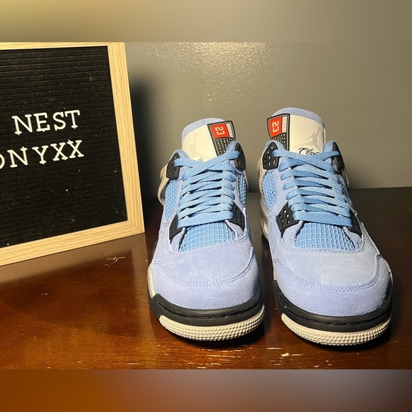 Air Jordan 4 unc retro sz 8M - Picture 7 of 8